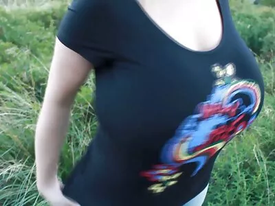 Underbara damer med stora ballonger fri sexfilm ger en slarvig avsugning