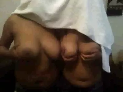 Vit gratis porno sex film fet tjej blir gangbanged av några svarta porrskådespelare