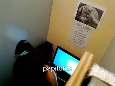 Den sexfilme gr mycket upphetsade minxen spred hennes rumpa kinder för en bättre entré
