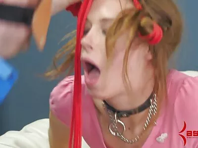 Tatuerade blondin sex film lesbisk blir knullad av Lexington Steele